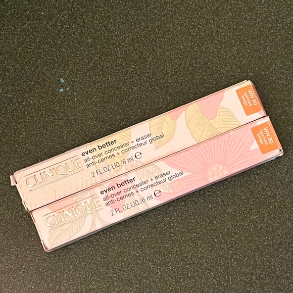 2 New Clinique Even Better All Over Concealer + Eraser in Tawnied Beige - Picture 1 of 2